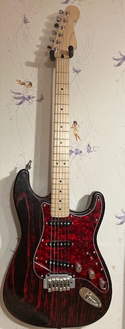 Modelo guitarra ST 1
